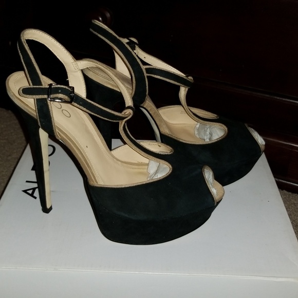 Aldo Black High Heels - Picture 2 of 4